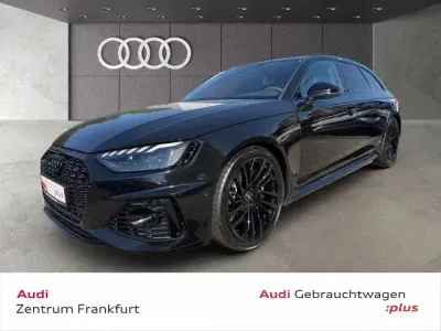 Gebraucht Audi RS4 Design 450 PS (330 kW) 2023 Mythosschwarz metallic Kombi