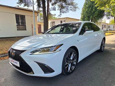 Lexus ES300