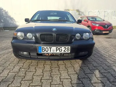 Gebraucht BMW 316 Sport Line 116 PS (85 kW) 2002 Schwarz Limousine
