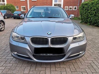 Gebraucht BMW 320 Efficient Dynamics 163 PS (119 kW) 2012 Grau Kombi