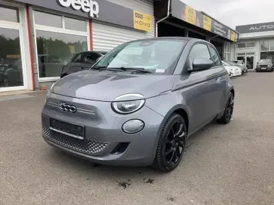 Gebraucht Fiat 500e 86 kW (118 PS) 2023 Colore esterno (mineral grau) Cabrio