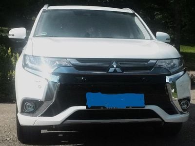 Mitsubishi Outlander P-HEV