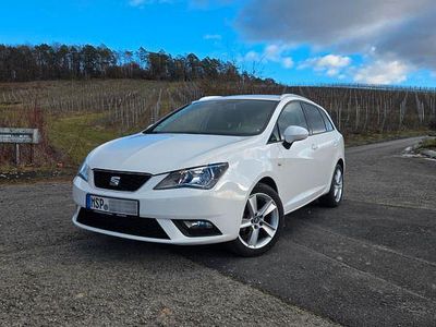 Weiß Gebraucht 2016 Seat Ibiza Style Kombi | 8.000 € (Fairer Preis)