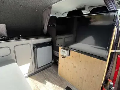 Gebraucht VW T5 105 PS (77 kW) 2009 Van