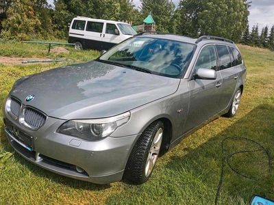 Gebraucht BMW 520 215 PS (158 kW) 2007 Silber Kombi