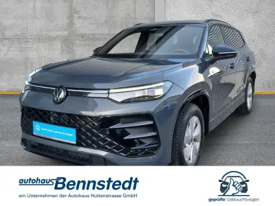 Gebraucht VW Tayron Style 193 PS (141 kW) 2025 Grau SUV