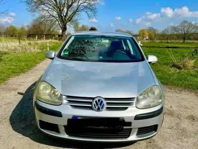 Gebraucht VW Golf IV 102 PS (75 kW) 2004 Silber Limousine