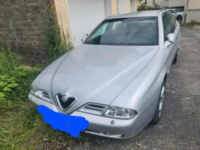 Alfa Romeo 166