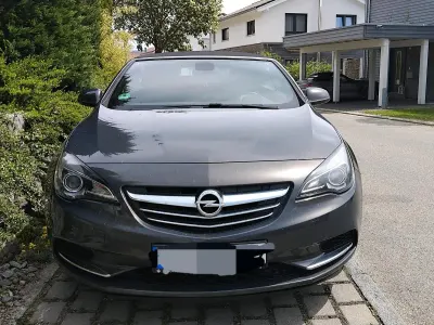 Gebraucht Opel Cascada 120 PS (88 kW) 2013 Grau Cabrio