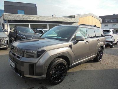 Grau Gebraucht 2025 Hyundai Santa Fe Intro Edition SUV | 52.490 € (Fairer Preis)