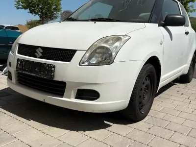 Gebraucht Suzuki Swift 92 PS (67 kW) 2007 Weiß Kleinwagen