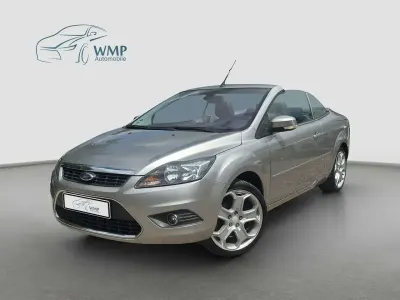 Gebraucht Ford Focus Cabriolet Titanium 145 PS (106 kW) 2010 Grau Cabrio