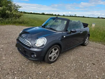 Gebraucht Mini Cooper D Cabriolet 111 PS (81 kW) 2014 Grau Cabrio