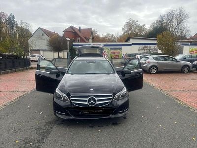 Gebraucht Mercedes E250 Avantgarde 211 PS (155 kW) 2016 Schwarz Kombi