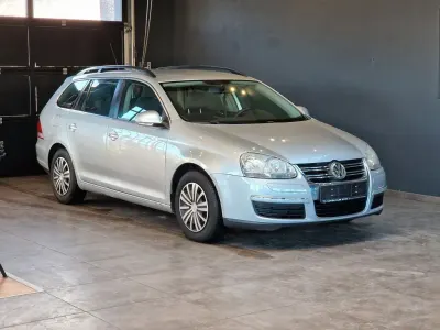 Gebraucht VW Golf VI Comfortline 122 PS (89 kW) 2009 Silber Kleinwagen