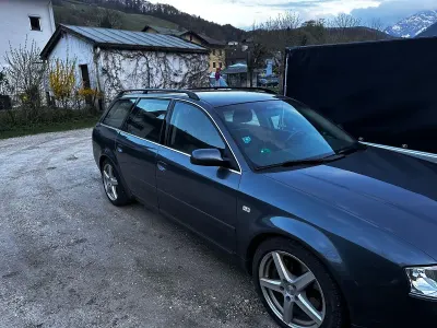 Gebraucht Audi A6 Sport 220 PS (161 kW) 2004 Grau Kombi