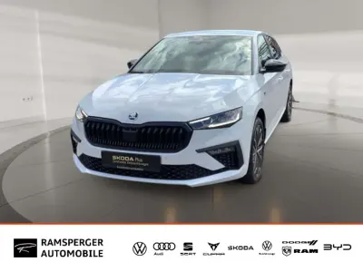 Gebraucht Skoda Scala Tour 150 PS (110 kW) 2025 Weiß Kleinwagen