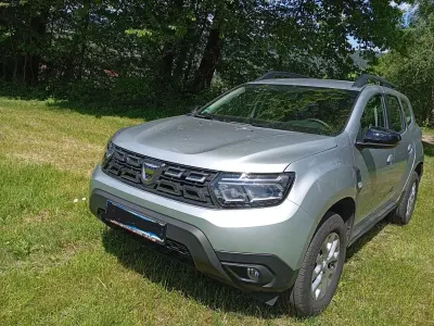 Używany Dacia Duster Prestige 150 KM (110 kW) 2022 Srebrny SUV