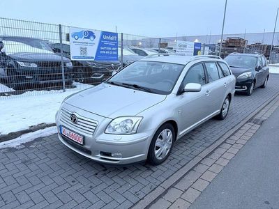 Gebraucht Toyota Avensis Sol 129 PS (94 kW) 2004 Silber Kombi