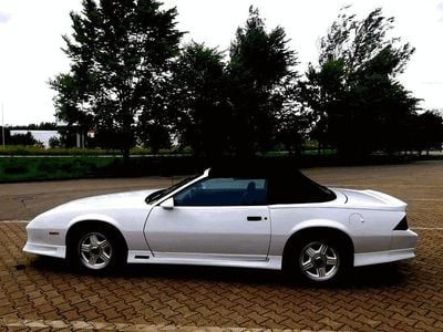 Second-hand Chevrolet Camaro 230 CP (169 kW) 1991 Alb Cabrio