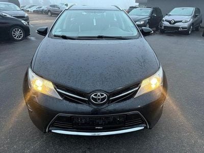 Gebraucht Toyota Auris Touring Sports Life 132 PS (97 kW) 2013 Schwarz Kombi