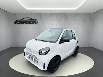Używany Smart ForTwo Electric Drive 60 kW (82 KM) 2021 Srebrny Coupe