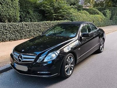 Usata Mercedes E350 Avantgarde 306 CV (225 kW) 2011 Nero Cabrio