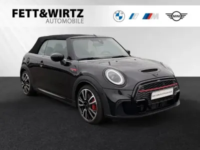 Gebraucht Mini John Cooper Works 231 PS (169 kW) 2023 Midnight black ii metallic Kleinwagen