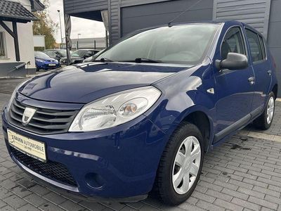 Gebraucht Dacia Sandero Ambiance 75 PS (55 kW) 2009 Dacia blau marine Kleinwagen