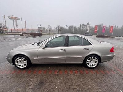 Gebraucht Mercedes E320 Elegance 224 PS (164 kW) 2005 Beige Limousine