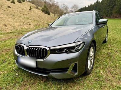 Gebraucht BMW 530e Luxury Line 292 PS (214 kW) 2021 Grau Kombi
