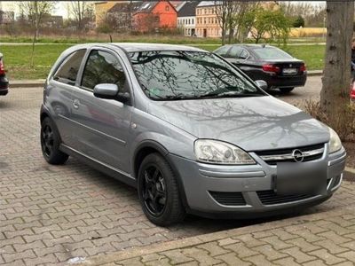 gebraucht Opel Corsa 1,2 Benzin neu TÜV