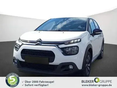 Gebraucht Citroën C3 Shine 110 PS (80 kW) 2024 Weiß Limousine