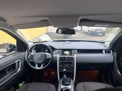 Occasion Land Rover Discovery Sport HSE 150 ch (110 kW) 2017 Noir SUV