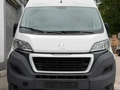 Gebraucht Peugeot Boxer 130 PS (95 kW) 2020 Weiß Van