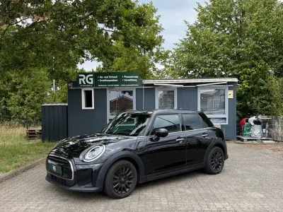 Gebraucht Mini ONE Classic 102 PS (75 kW) 2022 Schwarz Kleinwagen
