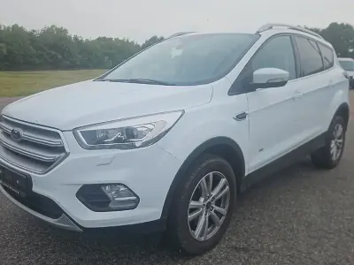 Gebraucht Ford Kuga Cool & Connect 150 PS (110 kW) 2018 Weiß SUV