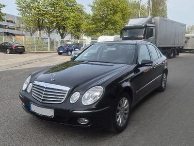 Gebraucht Mercedes E200 Elegance 184 PS (135 kW) 2006 Schwarz Limousine