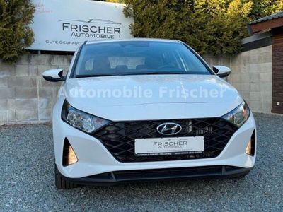 gebraucht Hyundai i20 Select Mild-Hybrid 1,0 TGDI DCT 48V