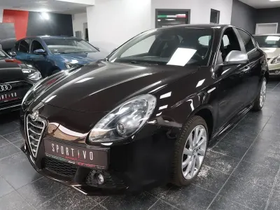 Gebraucht Alfa Romeo Giulietta Turismo 170 PS (125 kW) 2011 Schwarz Kleinwagen