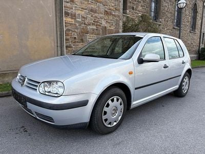 Usata VW Golf III 101 CV (74 kW) 1998 Argento Berlina
