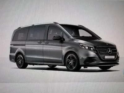 Gebraucht Mercedes V300 AMG line 239 PS (175 kW) 2024 Grau Van / Kleinbus