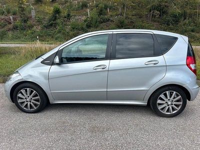 Mercedes A200