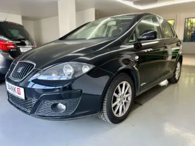 Occasion Seat Altea Copa 105 ch (77 kW) 2011 Noir Monospace