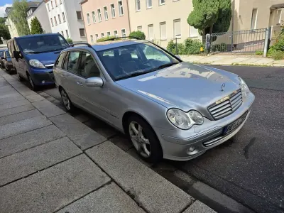 Gebraucht Mercedes C200 Elegance 163 PS (119 kW) 2005 Kombi