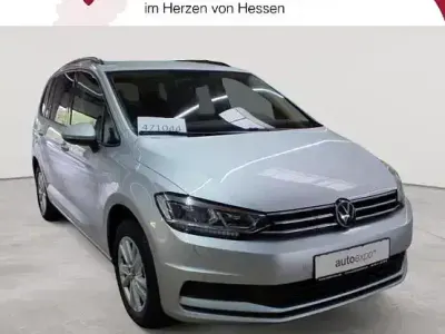 Gebraucht VW Touran Comfortline 150 PS (110 kW) 2021 Silber Van / Kleinbus