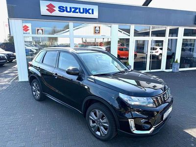 Gebraucht Suzuki Vitara Comfort 129 PS (94 kW) 2022 Cosmic black pearl metallic SUV