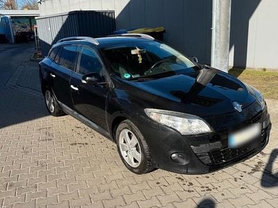 Gebraucht Renault Mégane III 110 PS (80 kW) 2011 Schwarz Kleinwagen