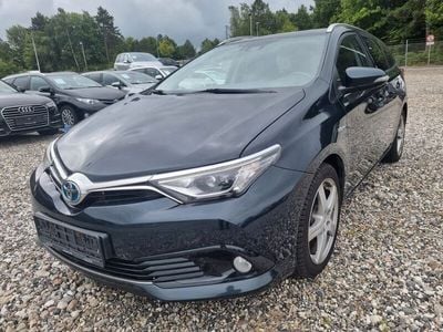 Toyota Auris Hybrid