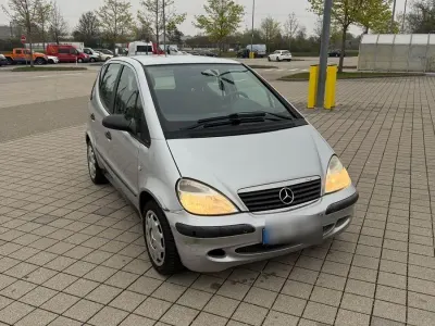 Gebraucht Mercedes A160 Classic 102 PS (75 kW) 2000 Silber Van / Kleinbus